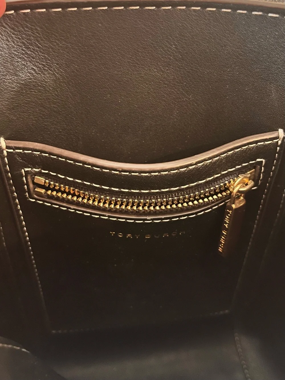 TORY BURCH- Lee Radziwill Leather Double Bucket Bag. MINT CONDITION